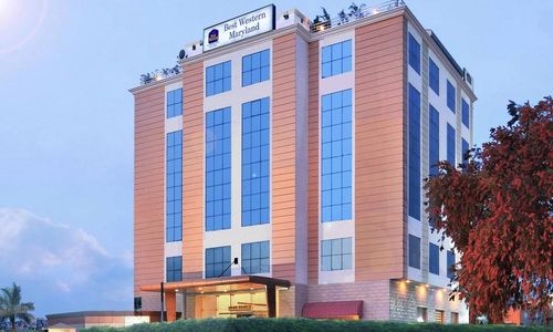 hotel maryland zirakpur contact number