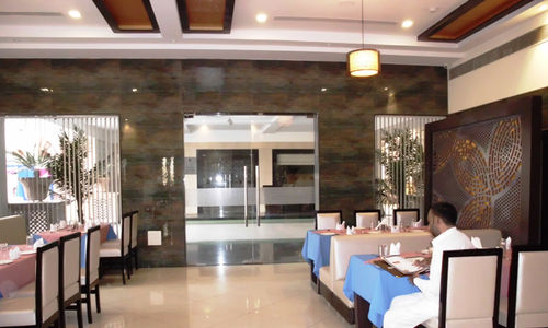 9 Mile Restaurant Chandra Grand Jodhpur Stone Park