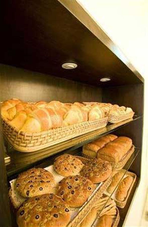 The Sandwich Bar The Shalimar Hotel, Kemps Corner, Mumbai