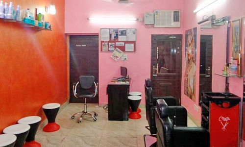 PD's Beauty Salon, Rohini Sector 7, New Delhi | nearbuy.com