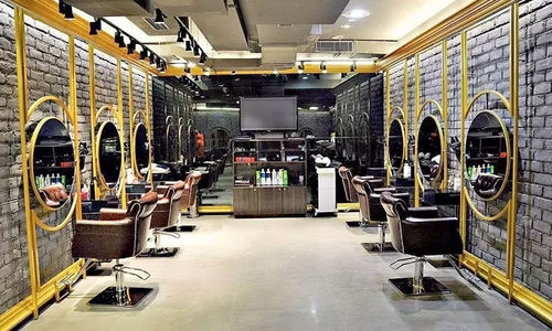 Hair Masters Luxury Salon, Punjabi Bagh Extension, New