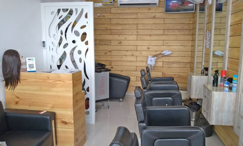 Razor's Hair Salon, Sector 46, Noida 