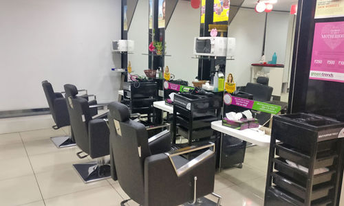 Green Trends Unisex Hair & Style Salon, Sanjay Nagar, Bengaluru -  