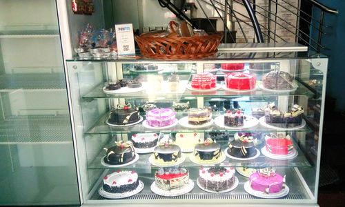 Classic Black Forest Cake - Cake Square Chennai | Cake Shop in Chennai