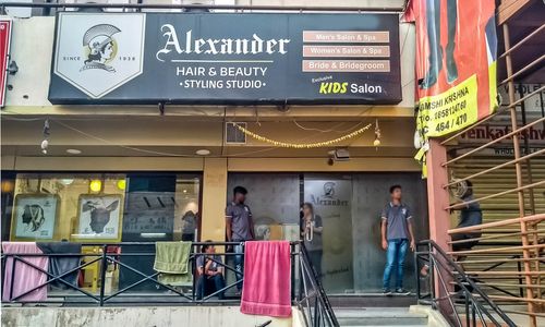 Alexander Unisex Salon, Attapur, Hyderabad 