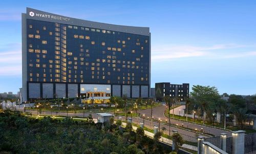 hotel hyatt regency sector 83 gurgaon