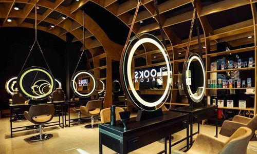LOOKS SALON, Ranjit Avenue, Amritsar LOOKS SALON, Ranjit Avenue, Amritsar