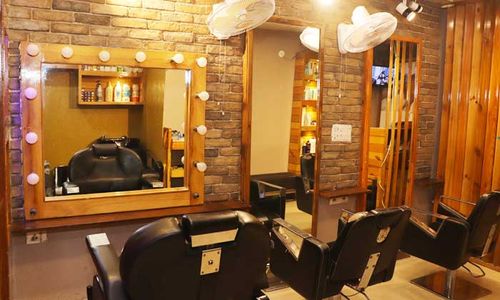 Hair Plus Salon, Sector 76, Noida 