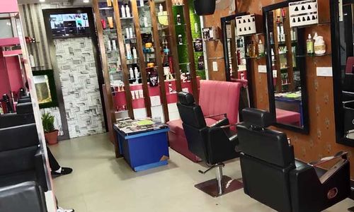 Riza Hair Master Salon, Phase 10, Mohali 