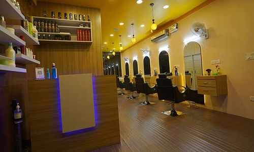 Hair Lounge Unisex Salon, Sector 7, Panchkula 