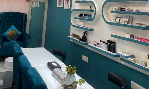 Top Nail Spas in Kandivali West - Best Nail salon near me - Justdial